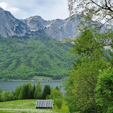 Ladner Am Апартаменты