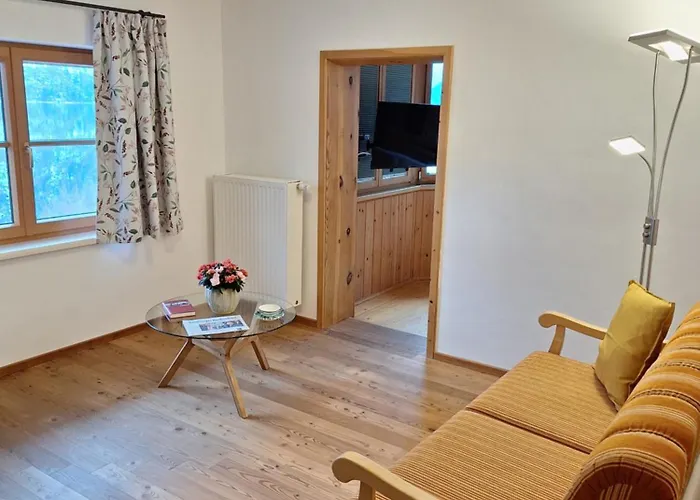 Ladner Am 公寓 格伦德尔湖